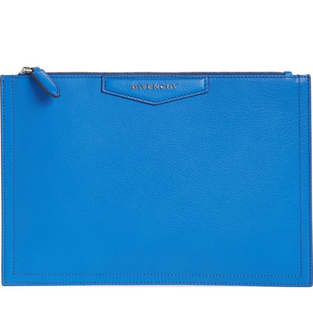 Givenchy Antigona medium pouch - Picture 1 of 2